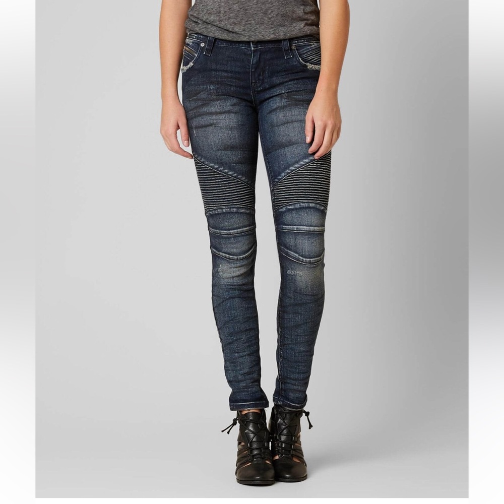 EUC Rock Revival Moto Nelrose Jean- Sold Out!